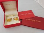 Carrera y Carrera 18K Gold and diamond Angel Huggie Earrings