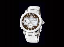 Executive Lady 243-10/30-05