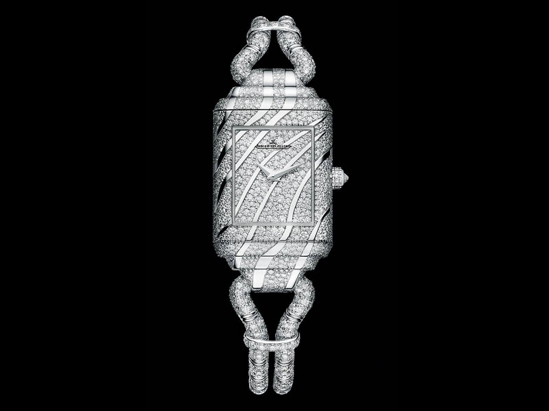 ���� Reverso Cordonnet Neva timepiece.