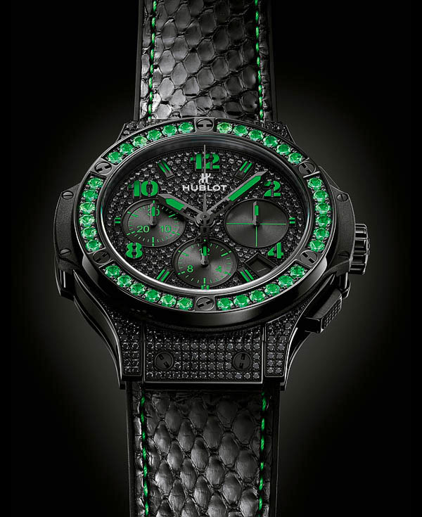 341.SV.9090.PR.0922 : Black Fluo Green � Limited to 250 pieces